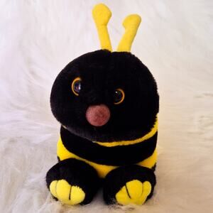 Vintage 1994 MJC Swibco Puffkins Buzz Bumblebee Bee Bean Bag Plush Toy
